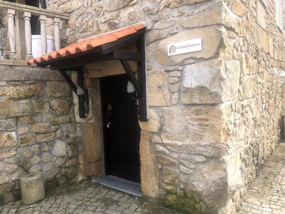 Вилла Stone House Salzedas Экстерьер фото